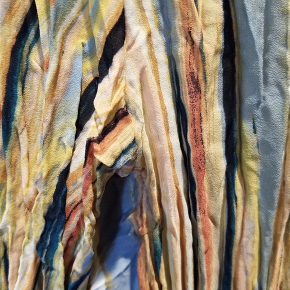 Pretty top - Picture 4 of 4